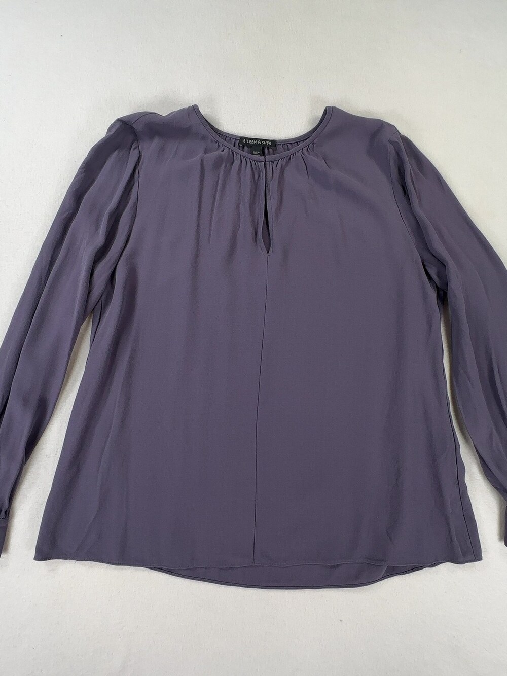 Eileen Fisher Silk Blouse Keyhole Neck Long Sleeve Lavender Women's Size Small